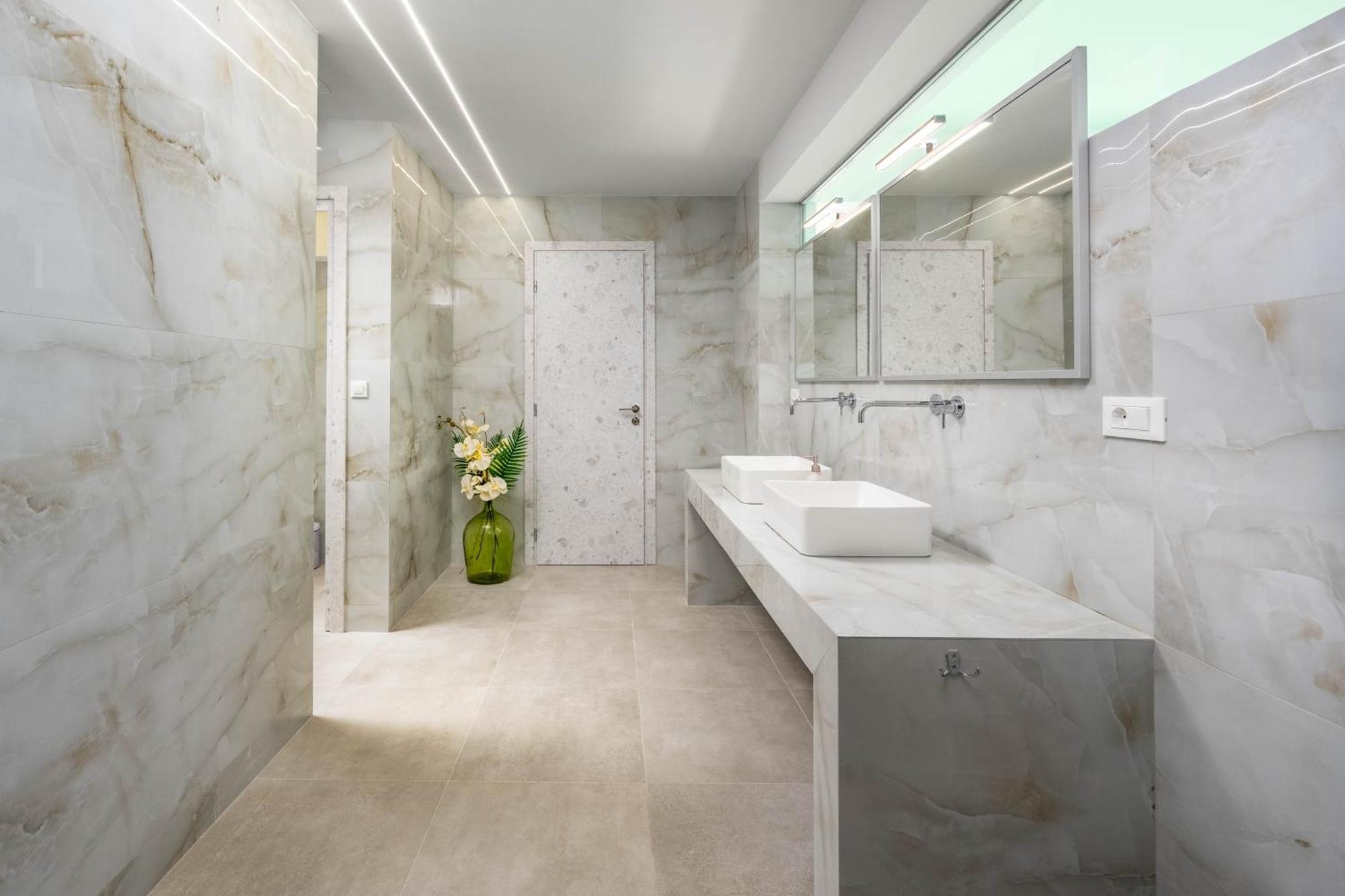 Zafira - Seaview Manor With Heated Pool Villaer Kallithéa
